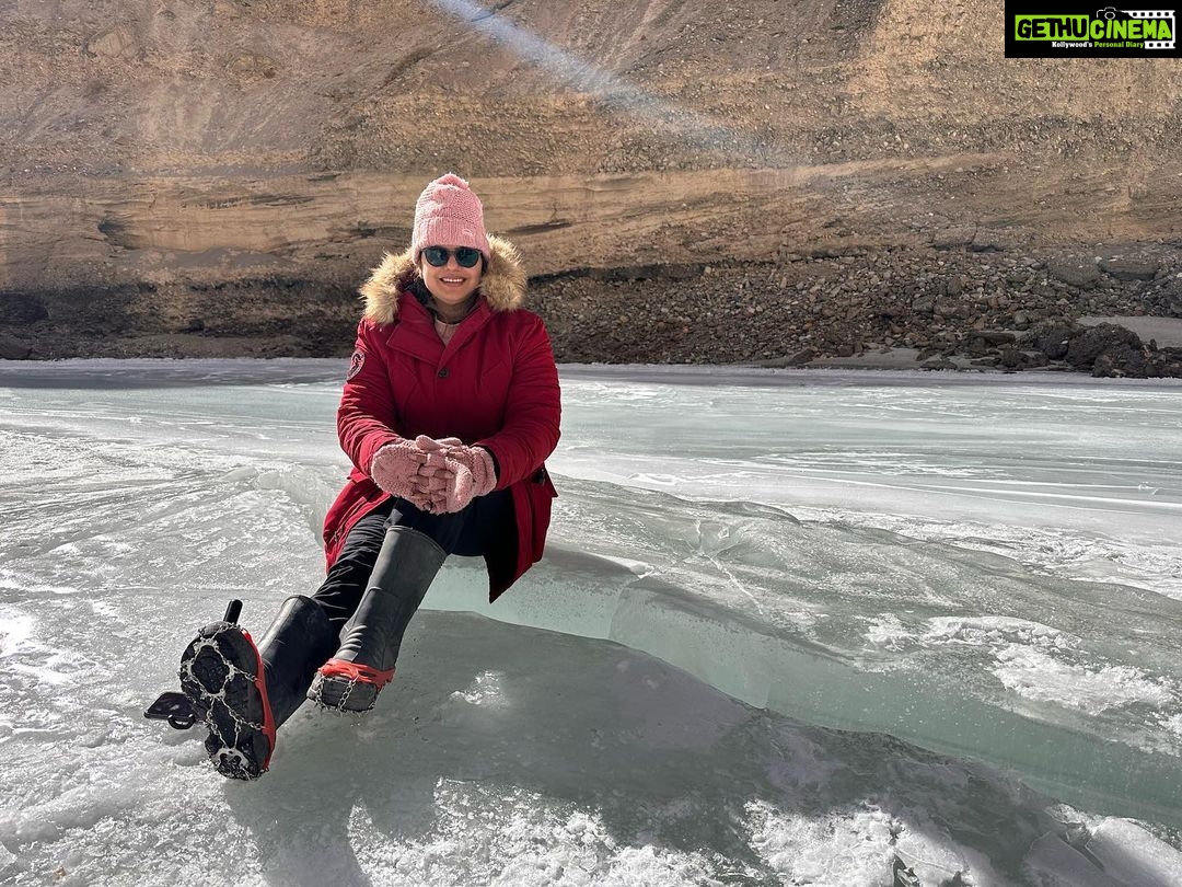 Madhu Sharma Instagram - "The Chadar Trek is not just a trek, it's a journey that will test your limits, challenge your fears, and reward you with breathtaking views and memories that will last a lifetime." #chaddartrek2023 #frozenrivertrek #himalayan #himalayas #himalayantrekking #zanskar #zanskarvalley #bucketlist #bucketlistadventures Chadar trek