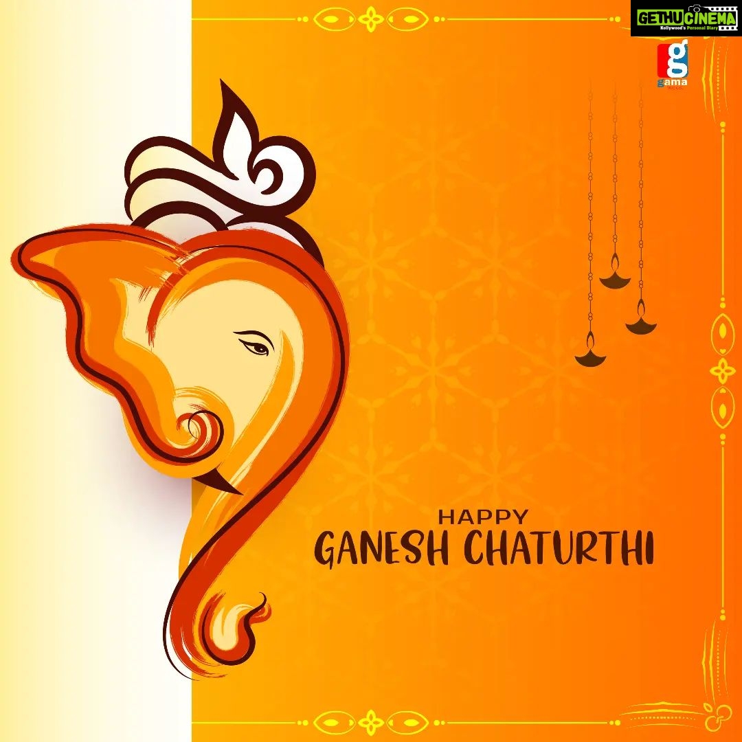 Madhu Sharma Instagram - आप सभी को गणेश चतुर्थी की ढेर सारी शुभकामनाये 🕉️🙏 . . . #gamamusicrj #roshanjhaяj #ganesh #ganeshchaturthi #ganesha #ganeshfestival #ganeshotsav