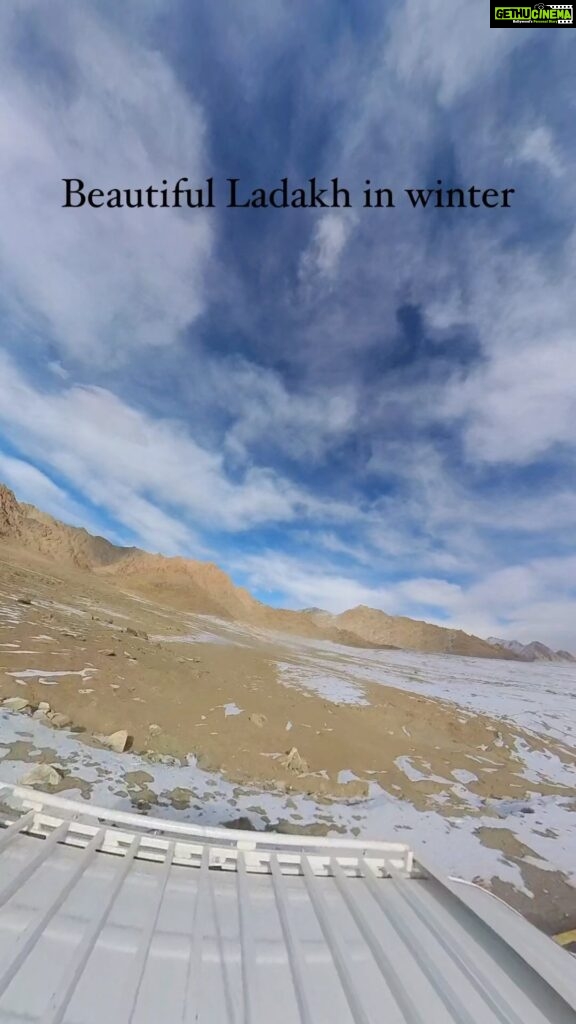 Madhu Sharma Instagram - Beautiful Ladakh in winters #leh #ladakh #ladakhtrip #winter #snow #snowfall❄️ #roadtrip #khardunglapass