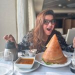 Madhu Sharma Instagram - Breakfast with my besties @ashviniijadhav and my darling ridhu Cordelia Cruises