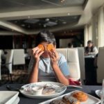 Madhu Sharma Instagram - Breakfast with my besties @ashviniijadhav and my darling ridhu Cordelia Cruises