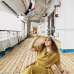 Madhu Sharma Instagram - "When life gives you happiness deficiency try adding vitamin sea to your travels..believe me it always works Cordelia Cruises