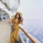 Madhu Sharma Instagram - "When life gives you happiness deficiency try adding vitamin sea to your travels..believe me it always works Cordelia Cruises