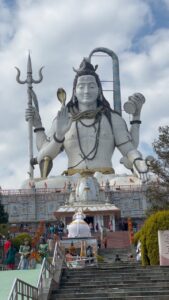 Madhu Sharma Instagram - Aap humesha Saath dena #blessing #blessed #shiv #shiva #chardhaam #sikkim #sikkimtourism #sikkimdiaries #happy #happiness #