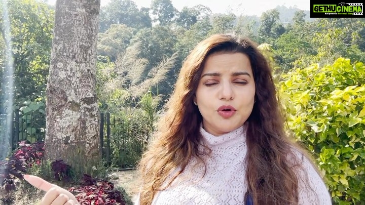 Madhu Sharma Instagram - New vlog is out… check on my you tube channel “The world of madhu sharma “ #clubmahindra #clubmahindraresort #clubmahindralevintuna #resorts #sikkim #gantok #sikkimtourism #sikkimdiaries #explorepage #explore #exploremore #exploreeverything #exploreindia Gantok,sikkim