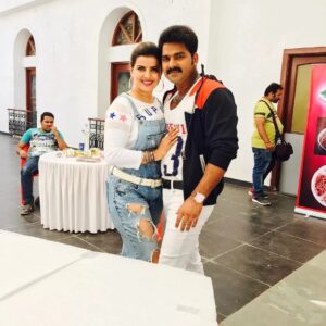 Madhu Sharma Instagram - जन्मदिन की ढेर सारी शुभकामनाएं 
@madhhuis
#birthday #happy #happybirthday #happiness 
@shashikesh888
@shashikeshKumar5272
@singhpawan999
#shashikeshkumar #celebrate #congurulation  #pawansingh #powerstar  #birthdaywishes #birth #bihar  #bhojpuri  #bhojpurisong  #bhojpuriactor  #singer #actor #birthdayparty  #happybirthday #faimly #bhojpuricinema #maa  #pawansingh999  #singhpawan999