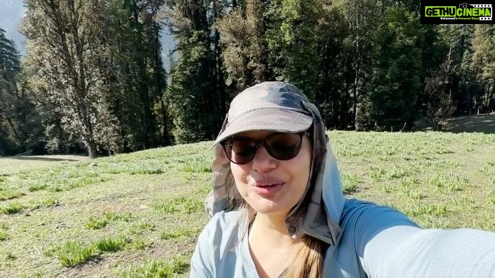 Madhu Sharma Instagram - “On the last day of the trek, as we bid farewell to the mountains and trails that became our home, our hearts ache with gratitude for the moments we shared and the bonds we forged #vlog #trekking #trek #mountains #valleys #forest