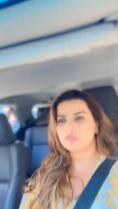 Madhu Sharma Instagram - Nahi hai 🤣🤣🤣🤣

#reels #reelsinstagram #ree #reelsvideo #reelitfeelit #reelkarofeelkaro #reelsindia #comedy #comedyreels #comedyvideos