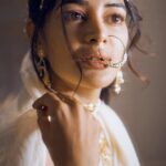 Madhumita Sarcar Instagram – 🤫
.
.
.
.
.
📸 @diptobrata_bhattacharjee 
HMU @makeupbysumanganguly @hairstylist_kushal 
Wardrobe @style_by_madhab