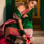 Madhumita Sarcar Instagram - বসে আছি পথ চেয়ে যত ভাবি ভুলে যাব, মন মানে না। @abhinaskarphotography @makeupbysumanganguly @hairstylist_kushal @style_by_madhab @ethnic_boutique61