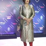 Madhushree Instagram - The absolute Nightingale and one of the esteemed Jury members @madhushreemusic ji at @mirchiplus #MirchiMusicAwards . ❤💚❤💚❤💚 . . . #madhushreebhattacharya #madhushree #awardceremony #grandjury #mallipoo #MadhushreeSingsMallipoo Taj Hotel, Mumbai