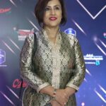 Madhushree Instagram - The absolute Nightingale and one of the esteemed Jury members @madhushreemusic ji at @mirchiplus #MirchiMusicAwards . ❤💚❤💚❤💚 . . . #madhushreebhattacharya #madhushree #awardceremony #grandjury #mallipoo #MadhushreeSingsMallipoo Taj Hotel, Mumbai