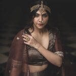 Madonna Sebastian Instagram – 🤎

Photography: @_harikumar._ 
Bts : @__naim.___ 
Styled by @styyledbyjoe @joe_elize_joy
Assisted by : @jubin_vincent
MUAH : @laxmi_saneesh 
Outfit : @roohofficial_ 
Jewellery :@alameen_fashion_jewels
Location: @azora.hotels