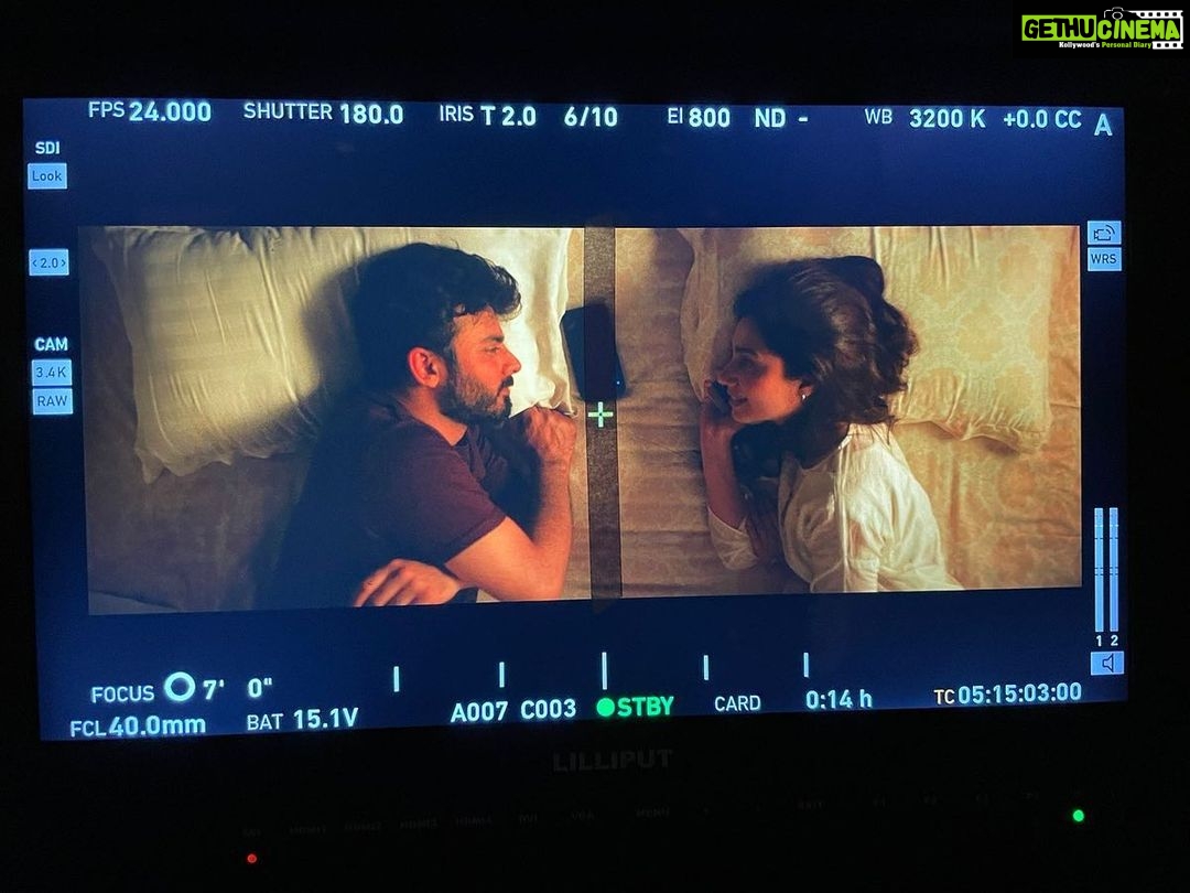 Mahira Khan Instagram - Today.. 12 years of Humsafar.. also 12 years of all of you celebrating us. Always always grateful for the love and the patience. Love you guys so very much. Alhumdulillah for all of you. For all of you today… a little sneak peak into the world of Neelofar ♥️