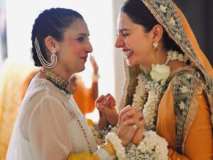 Mahira Khan Instagram - What a good. What a Best 🧿

So when I told my friends about the wedding… I also laid out a few ‘requests’. This is how they went - 

Me - Guys please I’m too old for dances, can we not have dances ? 
Friends - No. we have to. 
M - Ok just one? 
F -  Hell No. 
M - Ok please no dholkis before Bhurban. We should all just chill. 
F - talk to the ✋🏼

As time came close and they all were over everyday.. I realised they just wanted to celebrate me and us. My childhood friends, work friends, my cousins… had seen it all with me - held me when I was down and clapped when I succeeded. I had done the same with them. 

To these insanely amazing humans I call family. I love you all so freaking much. Alhumdulillah. MashAllah. 🧿

P.S My bestest friend in the whole world surprised me at the Mehndi and I still can’t believe she made it. It’s her birthday today - I love you my insia lotia. Always and forever ♥️