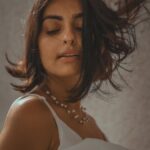 Maira Doshi Instagram – Magician @ayu.agnihotri ❤️❤️

#Portraits #MairaDoshi
