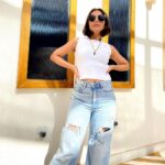 Maira Doshi Instagram – I’m obsessed with bags, and these from @accessorizeindiaofficial makes my day just too perfect. Loving the gold neckpiece which is my current favourite! 

#accessorizeindia #accessories #ad