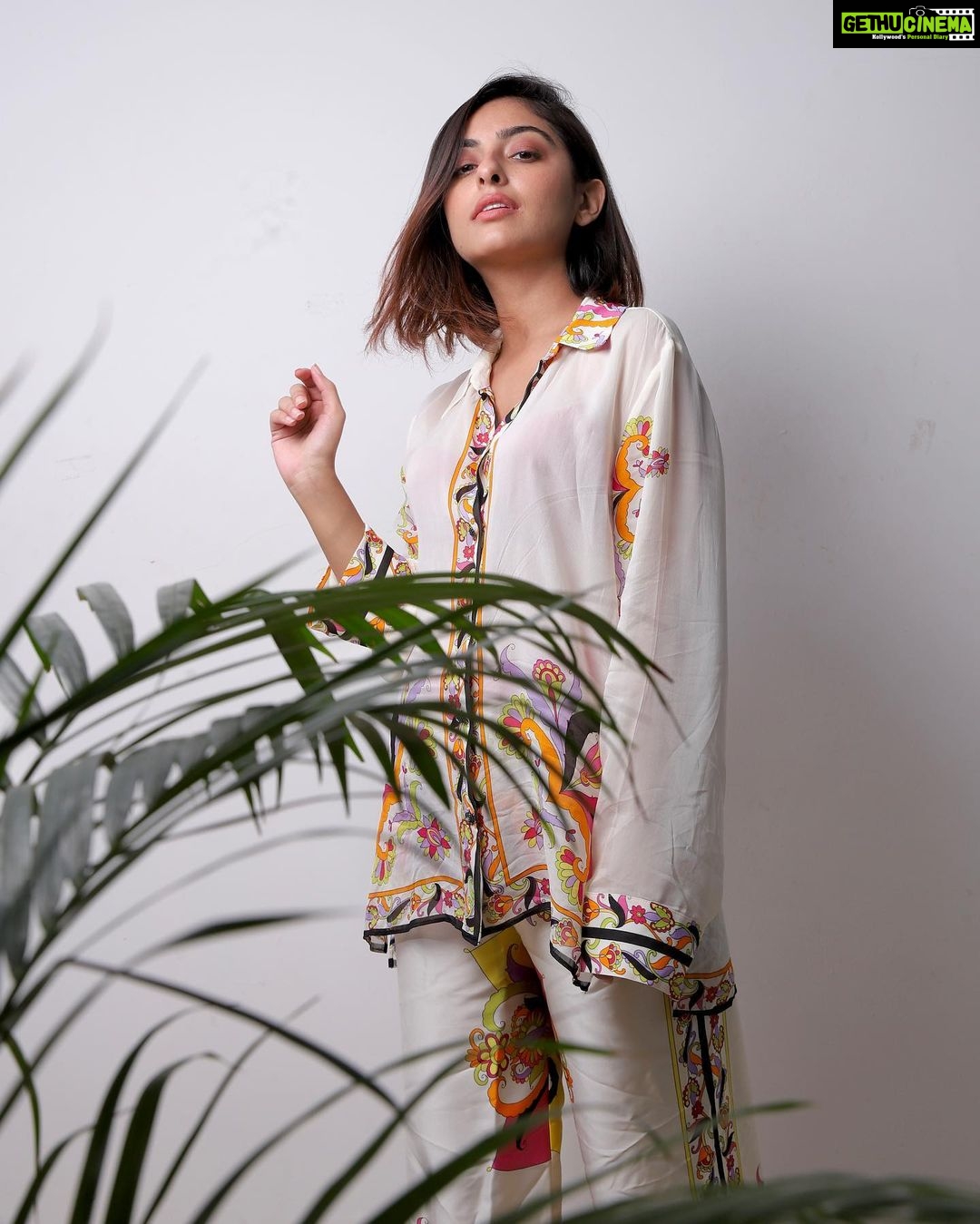 Maira Doshi Instagram - Let grace fill your gaps.