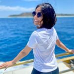 Maira Doshi Instagram - To good places! ❤️ #bali #indonesia #giliislands #boatride #ocean #waves Gili islands
