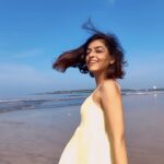 Maira Doshi Instagram - MOOD: Going back to my fave travel destinations...😍✈️ I am an ocean baby, any day...🌊! And, Kimirica’s Oceanic Vibes Scented Luxury Candle evokes the same marine vibes and teleports me to a serene ocean (instantly 😍)..🕯️ And, I adore their silicone-free Miami Nights Body Lotion - so moisturizing yet lightweight. The fragrance transports me to my fave getaway: the fun-filled streets of Miami....✨💃🏻 Go, pamper yourself with these sensorial treats from @kimirica.shop . . . . #kimirica #selfcare #scents #MOOD #bodycare #scentedcandles #luxurycandles Shot by: @ayu.agnihotri