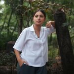Maira Doshi Instagram - Our founder in statement white shirt paired with tencel pants. Tell us what you think about it in the comments below. #MairaDoshi #Shveth #Founder #sustainablefashion