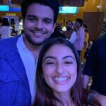 Maira Doshi Instagram - #KehvatlalPariwar Premier! What a beautiful film and stunning performances by favorites! @shraddhadangar_official @bhavyagandhi97, you guys are bunch of talents, so proud ❤️ Beautifully directed by @director_vipul_mehta