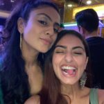 Maira Doshi Instagram - #KehvatlalPariwar Premier! What a beautiful film and stunning performances by favorites! @shraddhadangar_official @bhavyagandhi97, you guys are bunch of talents, so proud ❤️ Beautifully directed by @director_vipul_mehta