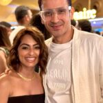 Maira Doshi Instagram – That was it ❤️ 
#AllMains
Ignore my teeth, I ate lipstick ;) 
@wardakhannadiadwala you’ve my heart ❤️ ❤️❤️

#SatyaPremKiKatha #PremierNight