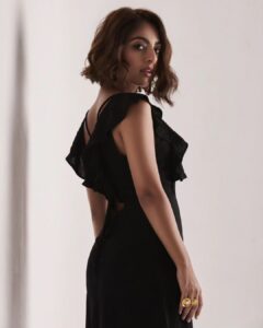 Maira Doshi Instagram - Dramatic ?