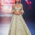 Malaika Arora Instagram - Had an amazing time walking for @yaksideepthireddy at @timesfashionweek ✨️