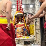 Malavika Instagram – Amidst the ethereal flames of the Bhasma Aarti at Mahakaleshwar, my soul found serenity. 🙌🔥 #bhasmaaartibliss #mahakaldarshan #ujjain #mahakaleshwar🙏🏼♥️ Mahakaleshwar Jyotirlinga