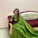 Manasi Naik Instagram – जे पेराल तेच उगवेल…🍀

Thank you Universe 💫
I will Not Give Up 
Growing Glowing And Healing ❤️‍🩹 

#ManasiNaik #Actor #Performer #Beingme  #OnMyOwn #Beauty #OOTD  #fashionstyle #MyStyle #Secret #grattitude #Happy #survivor #Growing #Glowing #WorkingHard #WatchMeGrow #ThankYou #SelfRealisation #survivor #Cultured #Morals #Focused #mentalhealthawareness #MentalPeace  #NewDreams #NeverGiveUp #newbeginnings 🧿 #CatMomOf12