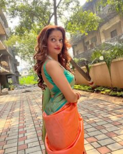 Manasi Naik Instagram - SHES A LOT‼️❗️ You’re absolutely RIGHT … I’m a lot of woman. With a lot of layers . A lot of personality. A lot of dreams.A lot of ideas. A lot of strategies. A lot of emotions. A lot of love . Yeah, you’re right , I am a LOT . So go find less…💋 Bajao reee🥁❤️ Saree By 🎀 @tanishkweddingsaree Thank you for Making Me Feel So special as always 🧡🧡🧡 This Festive season ,Place Your Order Nowww…🫶🏻 Thank you Universe 💫 I will Not Give Up Growing Glowing And Healing ❤️‍🩹 #ManasiNaik #Actor #Performer #Beingme #OnMyOwn #Beauty #OOTD #fashionstyle #MyStyle #Secret #grattitude #Happy #survivor #Growing #Glowing #WorkingHard #WatchMeGrow #ThankYou #SelfRealisation #survivor #Cultured #Morals #Focused #mentalhealthawareness #MentalPeace #NewDreams #NeverGiveUp #newbeginnings 🧿 #CatMomOf12
