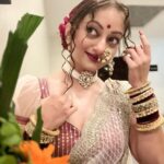 Manasi Naik Instagram - Prem ❤️ main Sabra hain… Aur MAIN ,PREM HU…❤️ Thank you Universe 💫 I will Not Give Up Growing Glowing And Healing ❤️‍🩹 #ManasiNaik #Actor #Performer #Beingme #OnMyOwn #Beauty #OOTD #fashionstyle #MyStyle #Secret #grattitude #Happy #survivor #Growing #Glowing #WorkingHard #WatchMeGrow #ThankYou #SelfRealisation #survivor #Cultured #Morals #Focused #mentalhealthawareness #MentalPeace #NewDreams #NeverGiveUp #newbeginnings 🧿 #CatMomOf12