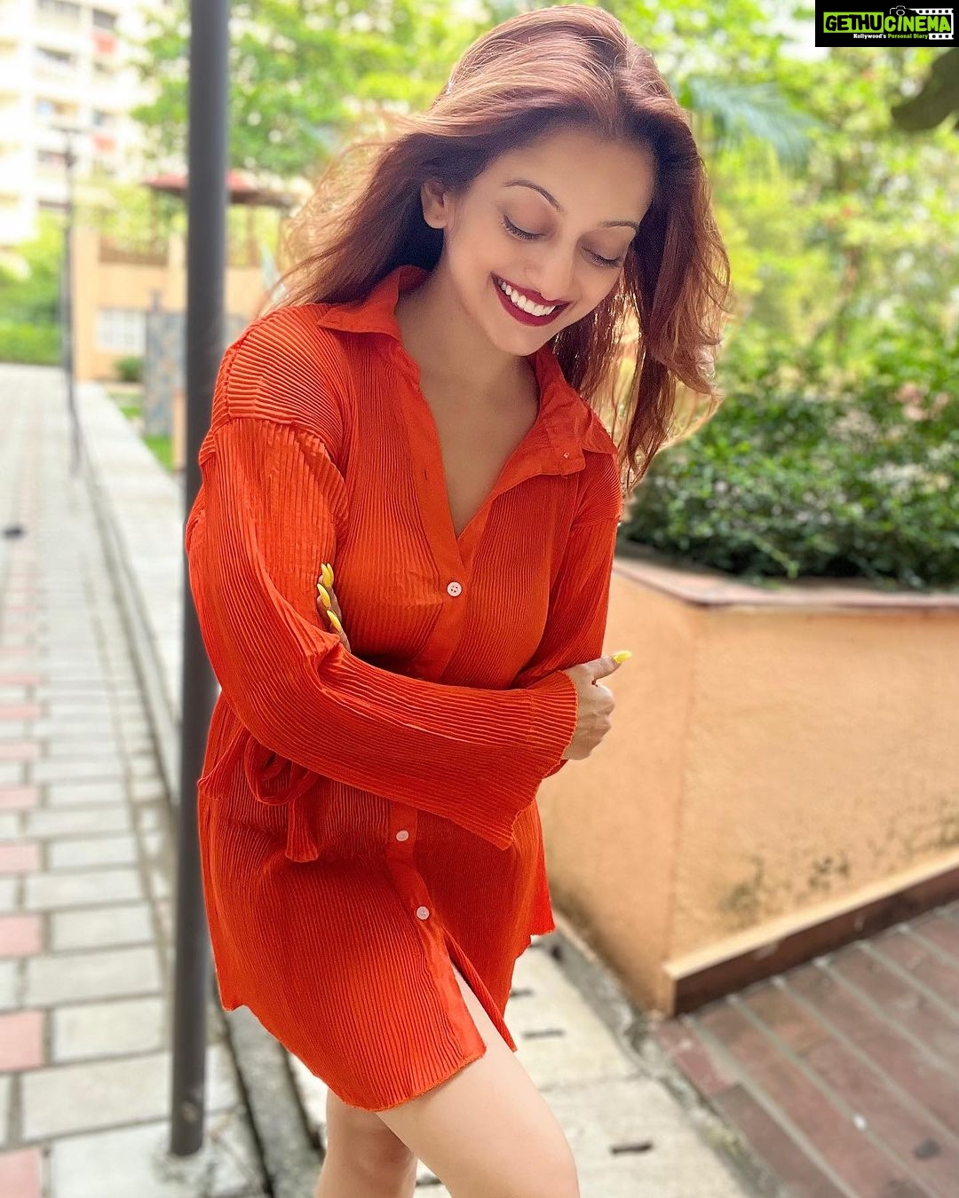 Manasi Naik Instagram - It’s the RECIPROCITY for me. I deserve to be FILLED the same way I pour…👱🏻♀️ Thank you Universe 💫 I will Not Give Up Growing Glowing And Healing ❤️🩹 #ManasiNaik #Actor #Performer #Beingme #OnMyOwn #Beauty #OOTD #fashionstyle #MyStyle #Secret #grattitude #Happy #survivor #Growing #Glowing #WorkingHard #WatchMeGrow #ThankYou #SelfRealisation #survivor #Cultured #Morals #Focused #mentalhealthawareness #MentalPeace #NewDreams #NeverGiveUp #newbeginnings 🧿 #CatMomOf12