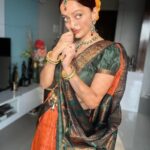 Manasi Naik Instagram - Rakh Hausla wo Manzar bhi ayega Pyaase ke paas Chalkar Samundar Bhi ayega Thaq kar Na baith Manzil ke Musafir Manzil Bhi milegi Aur Jeetne Ka Maza bhi ayega🧡 Saree By 🎀 @tanishkweddingsaree Thank you for Making Me Feel So special as always 🧡🧡🧡 This Festive season ,Place Your Order Nowww…🫶🏻 Thank you Universe 💫 I will Not Give Up Growing Glowing And Healing ❤️‍🩹 #ManasiNaik #Actor #Performer #Beingme #OnMyOwn #Beauty #OOTD #fashionstyle #MyStyle #Secret #grattitude #Happy #survivor #Growing #Glowing #WorkingHard #WatchMeGrow #ThankYou #SelfRealisation #survivor #Cultured #Morals #Focused #mentalhealthawareness #MentalPeace #NewDreams #NeverGiveUp #newbeginnings 🧿 #CatMomOf12
