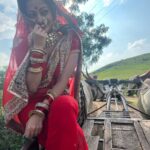 Manasi Naik Instagram - आयुष्य एकच ☝आहे पण , त्याला चांगल्या 👌प्रकारे जगलं ना तर एकचं खूप 💫आहे…😇 Thank you Universe 💫 I will Not Give Up Growing Glowing And Healing ❤️‍🩹 #ManasiNaik #Actor #Performer #Beingme #OnMyOwn #Beauty #OOTD #fashionstyle #MyStyle #Secret #grattitude #Happy #survivor #Growing #Glowing #WorkingHard #WatchMeGrow #ThankYou #SelfRealisation #survivor #Cultured #Morals #Focused #mentalhealthawareness #MentalPeace #NewDreams #NeverGiveUp #newbeginnings 🧿 #CatMomOf12