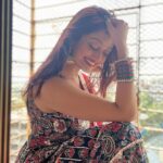 Manasi Naik Instagram - ढाई अक्षर की बात कहने में कितनी तकलीफ उठा रखी है, तूने आँखों में छिपा रखी है मैंने होंठो पे दबा रखी है…❤️ Thank you Universe 💫 I will Not Give Up Growing Glowing And Healing ❤️‍🩹 #ManasiNaik #Actor #Performer #Beingme #OnMyOwn #Beauty #OOTD #fashionstyle #MyStyle #Secret #grattitude #Happy #survivor #Growing #Glowing #WorkingHard #WatchMeGrow #ThankYou #SelfRealisation #survivor #Cultured #Morals #Focused #mentalhealthawareness #MentalPeace #NewDreams #NeverGiveUp #newbeginnings 🧿 #CatMomOf12