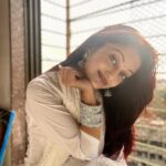 Manasi Naik Instagram - 💌 Thank you Universe 💫 I will Not Give Up Growing Glowing And Healing ❤️‍🩹 #ManasiNaik #Actor #Performer #Beingme #OnMyOwn #Beauty #OOTD #fashionstyle #MyStyle #Secret #grattitude #Happy #survivor #Growing #Glowing #WorkingHard #WatchMeGrow #ThankYou #SelfRealisation #survivor #Cultured #Morals #Focused #mentalhealthawareness #MentalPeace #NewDreams #NeverGiveUp #newbeginnings 🧿 #CatMomOf12