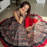 Manasi Naik Instagram - ढाई अक्षर की बात कहने में कितनी तकलीफ उठा रखी है, तूने आँखों में छिपा रखी है मैंने होंठो पे दबा रखी है…❤️ Thank you Universe 💫 I will Not Give Up Growing Glowing And Healing ❤️‍🩹 #ManasiNaik #Actor #Performer #Beingme #OnMyOwn #Beauty #OOTD #fashionstyle #MyStyle #Secret #grattitude #Happy #survivor #Growing #Glowing #WorkingHard #WatchMeGrow #ThankYou #SelfRealisation #survivor #Cultured #Morals #Focused #mentalhealthawareness #MentalPeace #NewDreams #NeverGiveUp #newbeginnings 🧿 #CatMomOf12