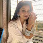 Manasi Naik Instagram - 💌 Thank you Universe 💫 I will Not Give Up Growing Glowing And Healing ❤️‍🩹 #ManasiNaik #Actor #Performer #Beingme #OnMyOwn #Beauty #OOTD #fashionstyle #MyStyle #Secret #grattitude #Happy #survivor #Growing #Glowing #WorkingHard #WatchMeGrow #ThankYou #SelfRealisation #survivor #Cultured #Morals #Focused #mentalhealthawareness #MentalPeace #NewDreams #NeverGiveUp #newbeginnings 🧿 #CatMomOf12