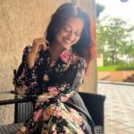 Manasi Naik Instagram - You can spend minutes, hours, days, weeks, or even months over-analyzing a situation; trying to put the pieces together, justifying what could’ve, would’ve happened…OR you can just leave the pieces on the floor and move on…🦄 Kuch der Aur …⏳ Thank you Universe 💫 I will Not Give Up Growing Glowing And Healing ❤️‍🩹 #ManasiNaik #Actor #Performer #Beingme #OnMyOwn #Beauty #OOTD #fashionstyle #MyStyle #Secret #grattitude #Happy #survivor #Growing #Glowing #WorkingHard #WatchMeGrow #ThankYou #SelfRealisation #survivor #Cultured #Morals #Focused #mentalhealthawareness #MentalPeace #NewDreams #NeverGiveUp #newbeginnings 🧿 #CatMomOf12