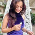 Manasi Naik Instagram - 🟣Standards : HIGH Focus : SHARP Confidence : ON Self-Doubt : OFF Gratitude : ON Future : BRIGHT AF 🟣 Thank you Universe 💫 I will Not Give Up Growing Glowing And Healing ❤️‍🩹 #ManasiNaik #Actor #Performer #Beingme #OnMyOwn #Beauty #OOTD #fashionstyle #MyStyle #Secret #grattitude #Happy #survivor #Growing #Glowing #WorkingHard #WatchMeGrow #ThankYou #SelfRealisation #survivor #Cultured #Morals #Focused #mentalhealthawareness #MentalPeace #NewDreams #NeverGiveUp #newbeginnings 🧿 #CatMomOf12