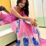 Manasi Naik Instagram - The ONLY reason I believe in love is because of the way I LOVE 💕 Thank you Universe 💫 I will Not Give Up Growing Glowing And Healing ❤️‍🩹 #ManasiNaik #Actor #Performer #Beingme #OnMyOwn #Beauty #OOTD #fashionstyle #MyStyle #Secret #grattitude #Happy #survivor #Growing #Glowing #WorkingHard #WatchMeGrow #ThankYou #SelfRealisation #survivor #Cultured #Morals #Focused #mentalhealthawareness #MentalPeace #NewDreams #NeverGiveUp #newbeginnings 🧿 #CatMomOf12