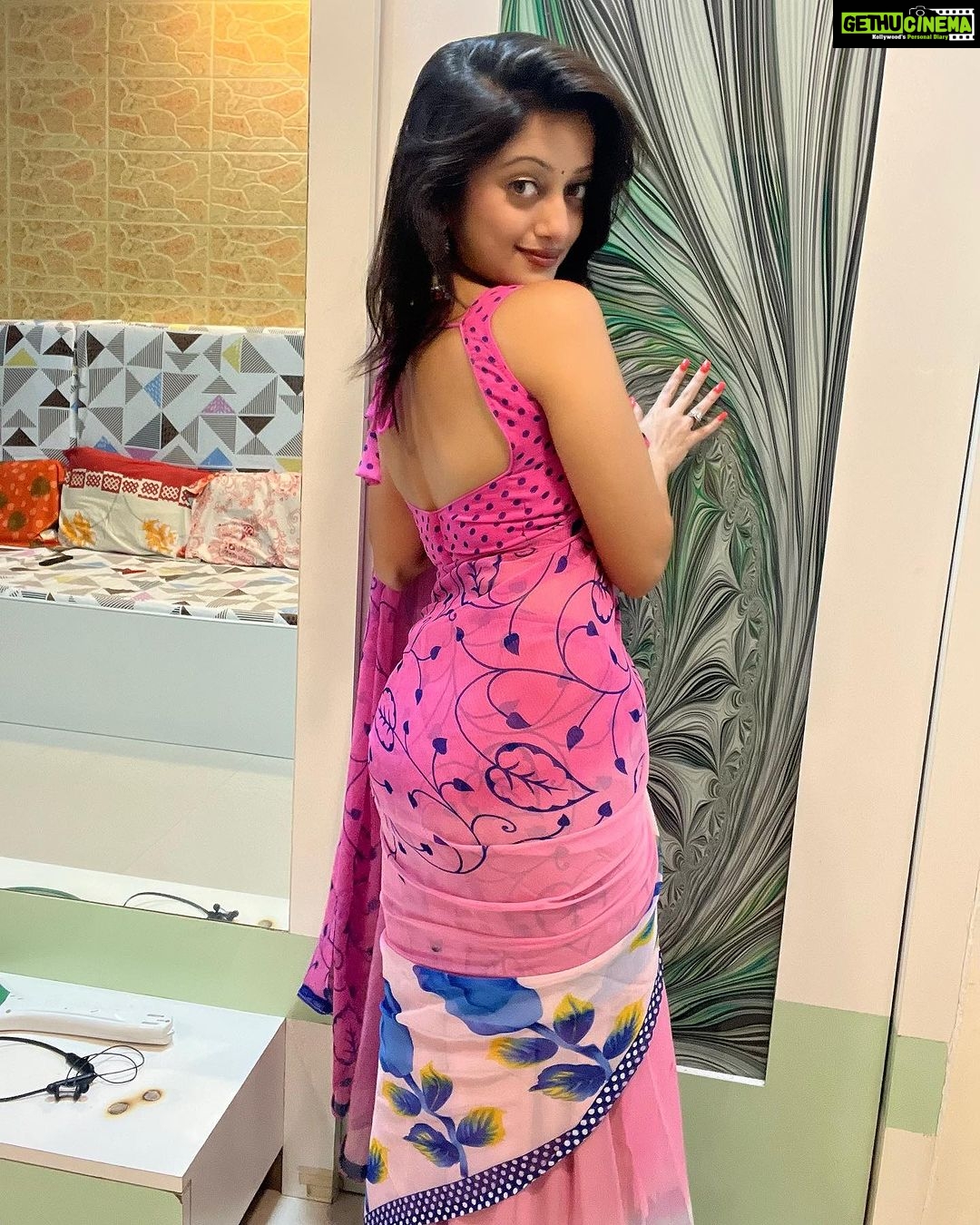 Manasi Naik Instagram - The ONLY reason I believe in love is because of the way I LOVE π Thank you Universe π« I will Not Give Up Growing Glowing And Healing β€οΈβπ©Ή #ManasiNaik #Actor #Performer #Beingme #OnMyOwn #Beauty #OOTD #fashionstyle #MyStyle #Secret #grattitude #Happy #survivor #Growing #Glowing #WorkingHard #WatchMeGrow #ThankYou #SelfRealisation #survivor #Cultured #Morals #Focused #mentalhealthawareness #MentalPeace #NewDreams #NeverGiveUp #newbeginnings π§Ώ #CatMomOf12