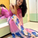 Manasi Naik Instagram - The ONLY reason I believe in love is because of the way I LOVE 💕 Thank you Universe 💫 I will Not Give Up Growing Glowing And Healing ❤️‍🩹 #ManasiNaik #Actor #Performer #Beingme #OnMyOwn #Beauty #OOTD #fashionstyle #MyStyle #Secret #grattitude #Happy #survivor #Growing #Glowing #WorkingHard #WatchMeGrow #ThankYou #SelfRealisation #survivor #Cultured #Morals #Focused #mentalhealthawareness #MentalPeace #NewDreams #NeverGiveUp #newbeginnings 🧿 #CatMomOf12