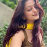 Manasi Naik Instagram - People like me Don’t have people, We are the people that people have…🤌🏻❤️ READ THAT AGAIN 😉! Thank you Universe 💫 I will Not Give Up Growing Glowing And Healing ❤️‍🩹 #ManasiNaik #Actor #Performer #Beingme #OnMyOwn #Beauty #OOTD #fashionstyle #MyStyle #Secret #grattitude #Happy #survivor #Growing #Glowing #WorkingHard #WatchMeGrow #ThankYou #SelfRealisation #survivor #Cultured #Morals #Focused #mentalhealthawareness #MentalPeace #NewDreams #NeverGiveUp #newbeginnings 🧿 #CatMomOf12