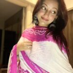 Manasi Naik Instagram - 🌸 Thank you Universe 💫 I will Not Give Up Growing Glowing And Healing ❤️‍🩹 #ManasiNaik #Actor #Performer #Beingme #OnMyOwn #Beauty #OOTD #fashionstyle #MyStyle #Secret #grattitude #Happy #survivor #Growing #Glowing #WorkingHard #WatchMeGrow #ThankYou #SelfRealisation #survivor #Cultured #Morals #Focused #mentalhealthawareness #MentalPeace #NewDreams #NeverGiveUp #newbeginnings 🧿 #CatMomOf12
