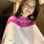 Manasi Naik Instagram - 🌸 Thank you Universe 💫 I will Not Give Up Growing Glowing And Healing ❤️‍🩹 #ManasiNaik #Actor #Performer #Beingme #OnMyOwn #Beauty #OOTD #fashionstyle #MyStyle #Secret #grattitude #Happy #survivor #Growing #Glowing #WorkingHard #WatchMeGrow #ThankYou #SelfRealisation #survivor #Cultured #Morals #Focused #mentalhealthawareness #MentalPeace #NewDreams #NeverGiveUp #newbeginnings 🧿 #CatMomOf12