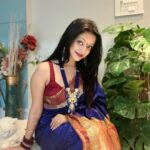 Manasi Naik Instagram - 🤩💥तुम्हाला शांती, शक्ती, संपत्ती, निसर्ग, संयम, साधेपणा, यश, समृद्धी, मूल्ये, आरोग्य, आदर, सरस्वती आणि 🌸🙏🏻आपुलकी देवो हीच ईश्वरचरणी प्रार्थना.शुभ लक्ष्मीपूजन🙏🏻🌸 Thank you Universe 💫 I will Not Give Up Growing Glowing And Healing ❤️‍🩹 #ManasiNaik #Actor #Performer #Beingme #OnMyOwn #Beauty #OOTD #fashionstyle #MyStyle #Secret #grattitude #Happy #survivor #Growing #Glowing #WorkingHard #WatchMeGrow #ThankYou #SelfRealisation #survivor #Cultured #Morals #Focused #mentalhealthawareness #MentalPeace #NewDreams #NeverGiveUp #newbeginnings 🧿 #CatMomOf12